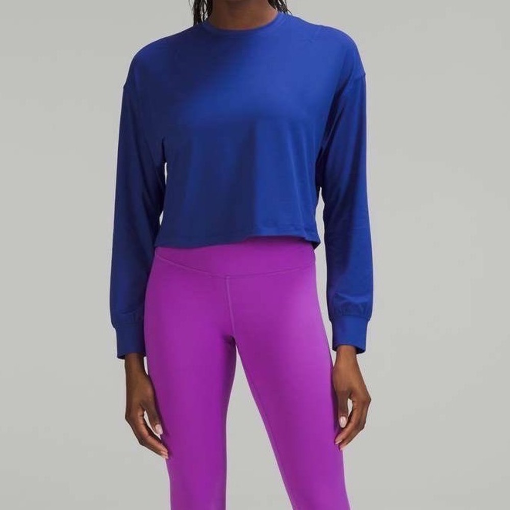 Lululemon Muscle Love Long Sleeve Shirt Blue Cropped Crewneck LW3DUIS Size 4
